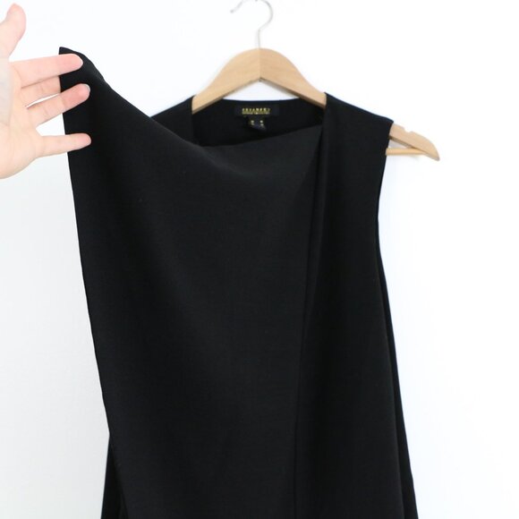 *Revamped Sleeveless Long Black Blazer - Picture 4 of 5